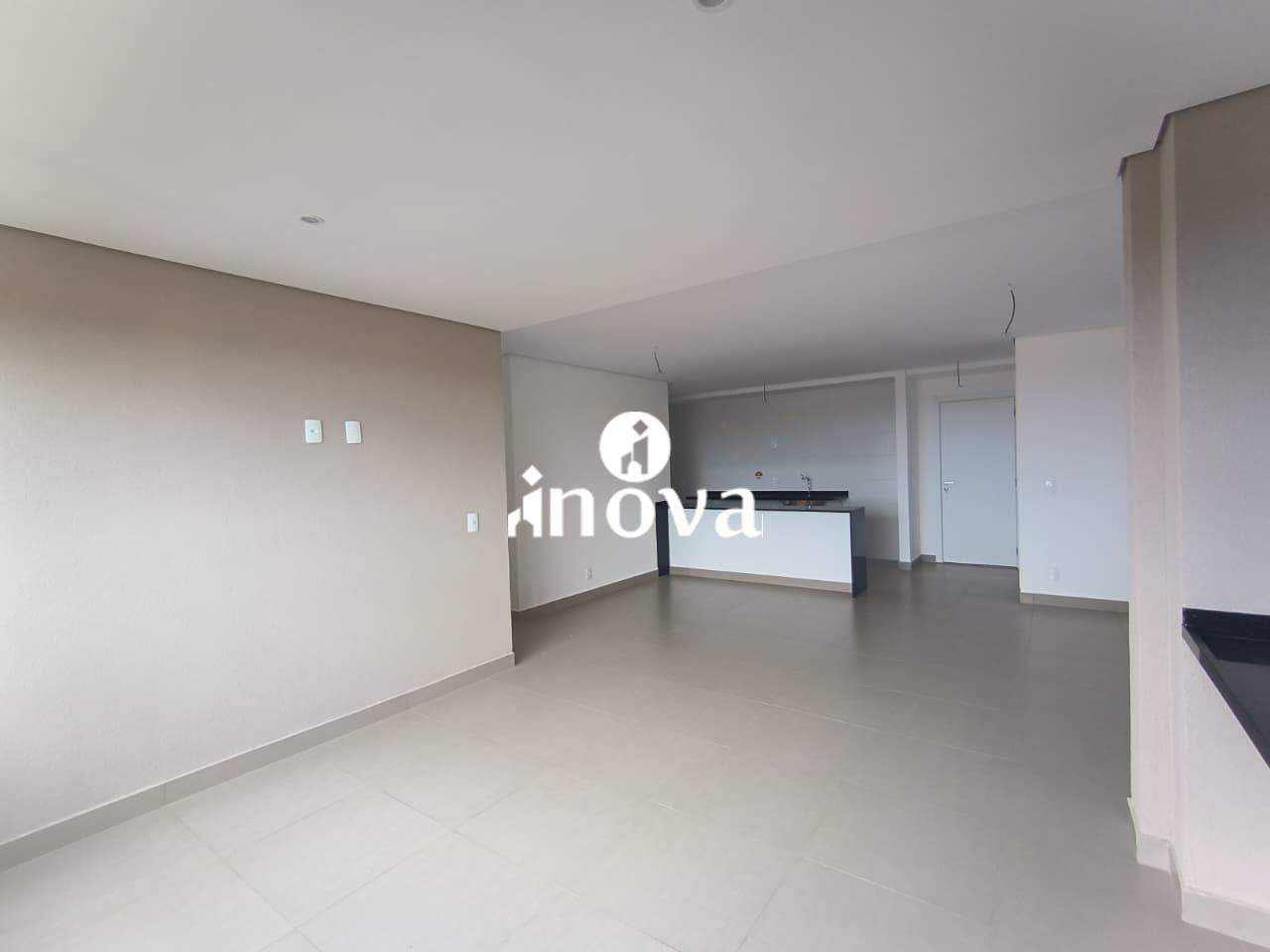 Apartamento à venda no Jardim do Lago: 