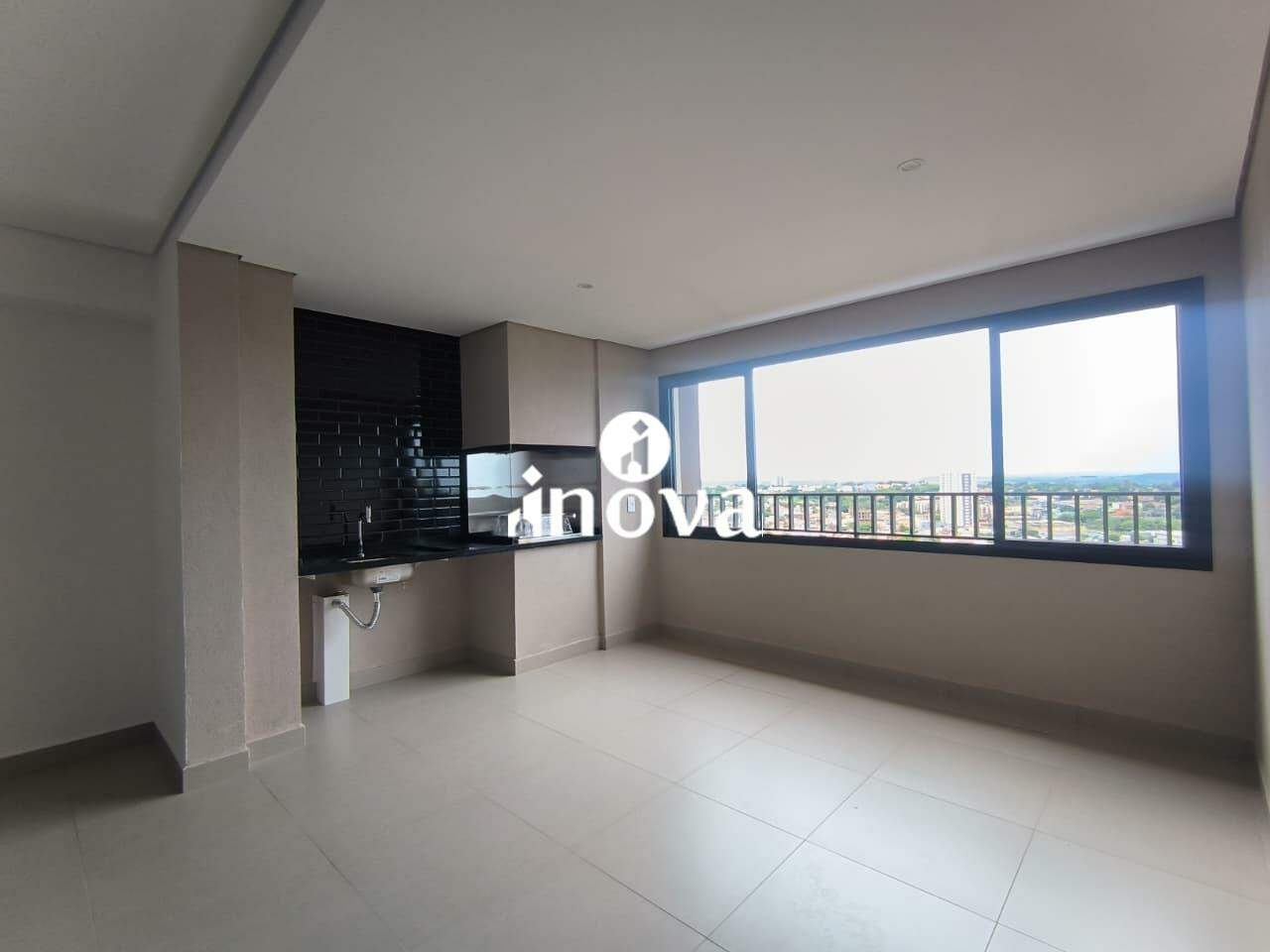 Apartamento à venda no Jardim do Lago: 