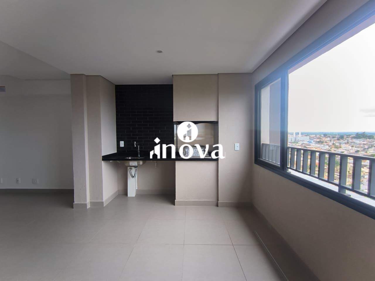 Apartamento à venda no Jardim do Lago: 
