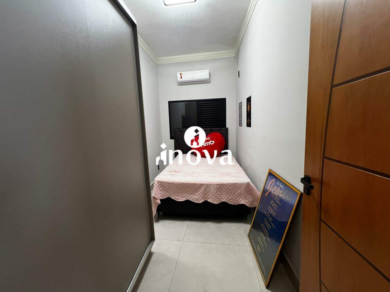 Casa à venda no Fabrício: 