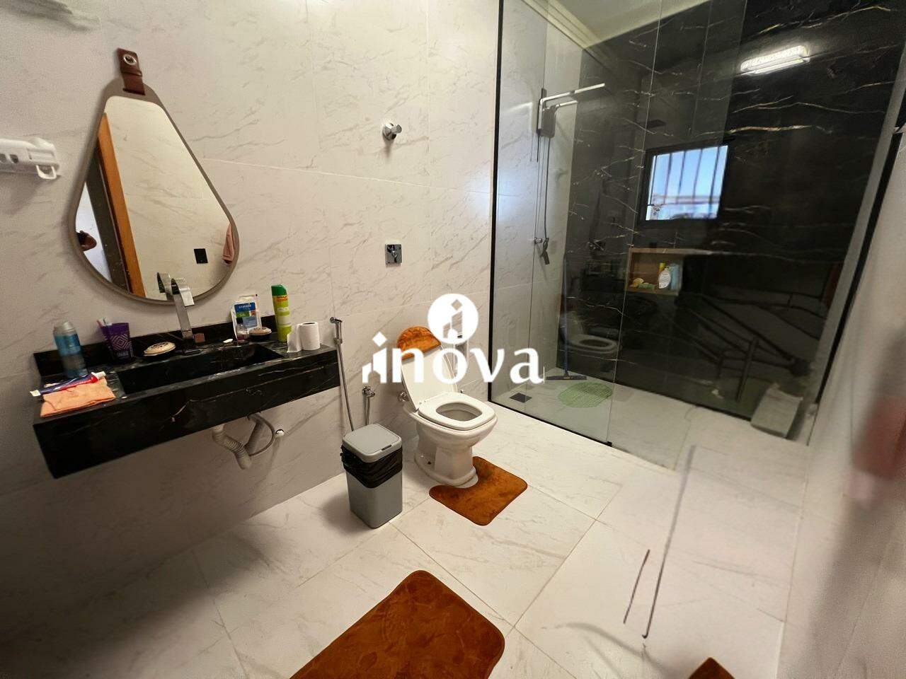 Casa à venda no Fabrício: 
