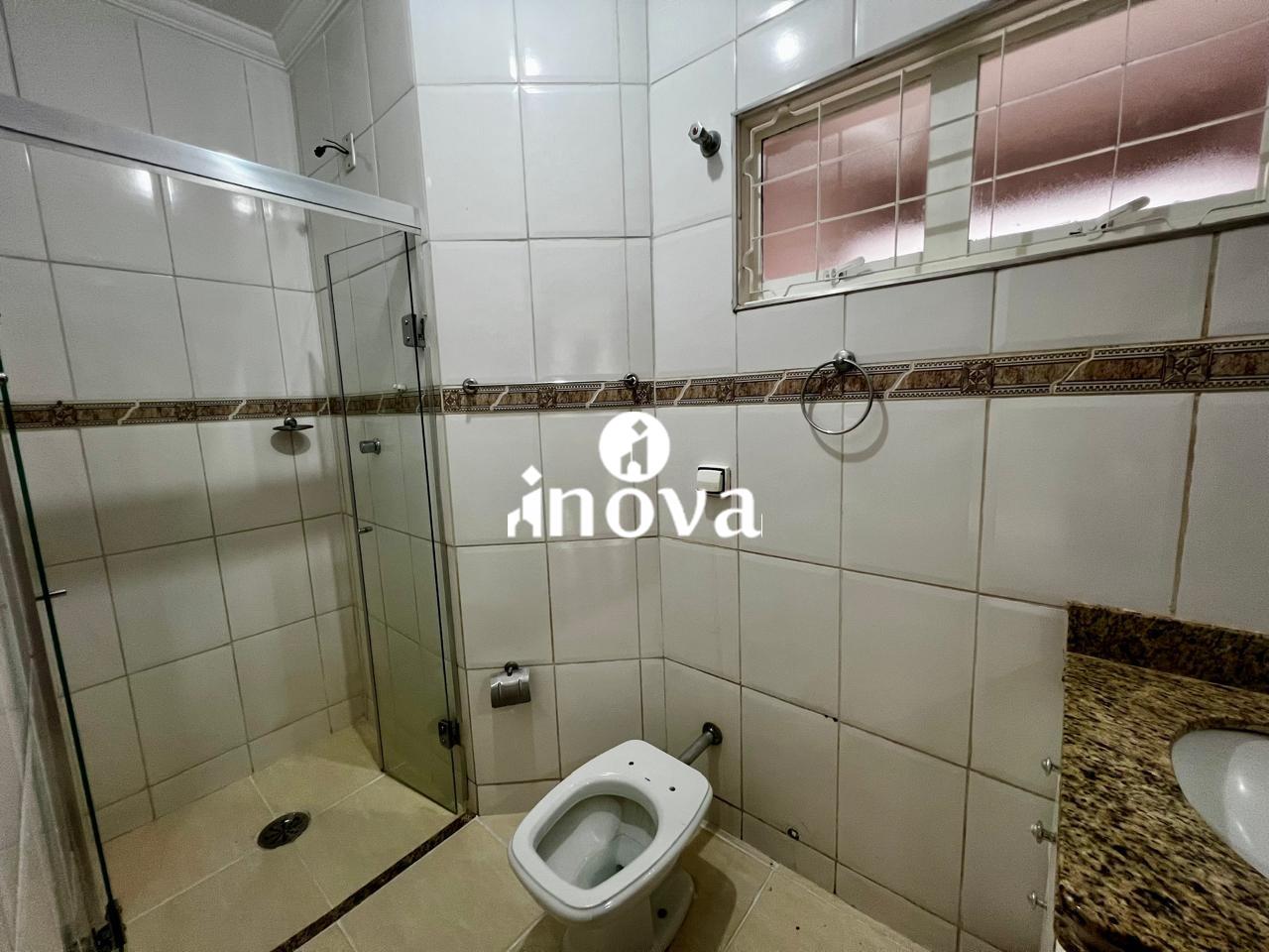 Casa à venda no Dom Eduardo - Jardim: 