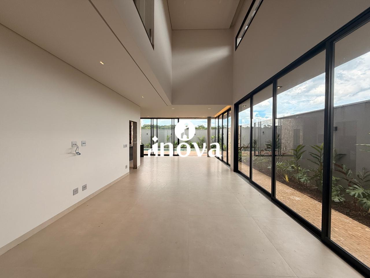 Casa Condomínio à venda no Damha III - Res. Uberaba: 