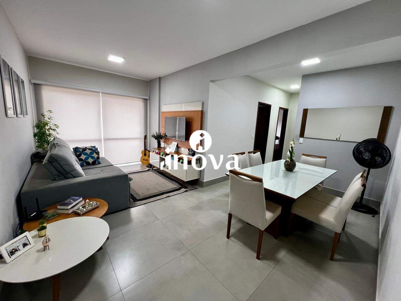 Apartamento à venda no Mercês: 