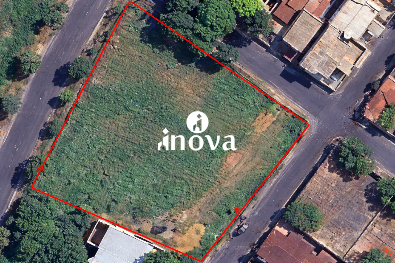 Terreno/Área à venda no Fabrício: 