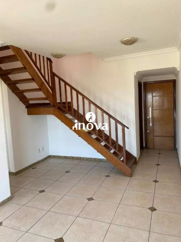 Apartamento à venda no Santa Maria: 