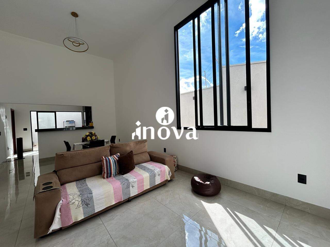 Casa à venda no Beija Flor I: 
