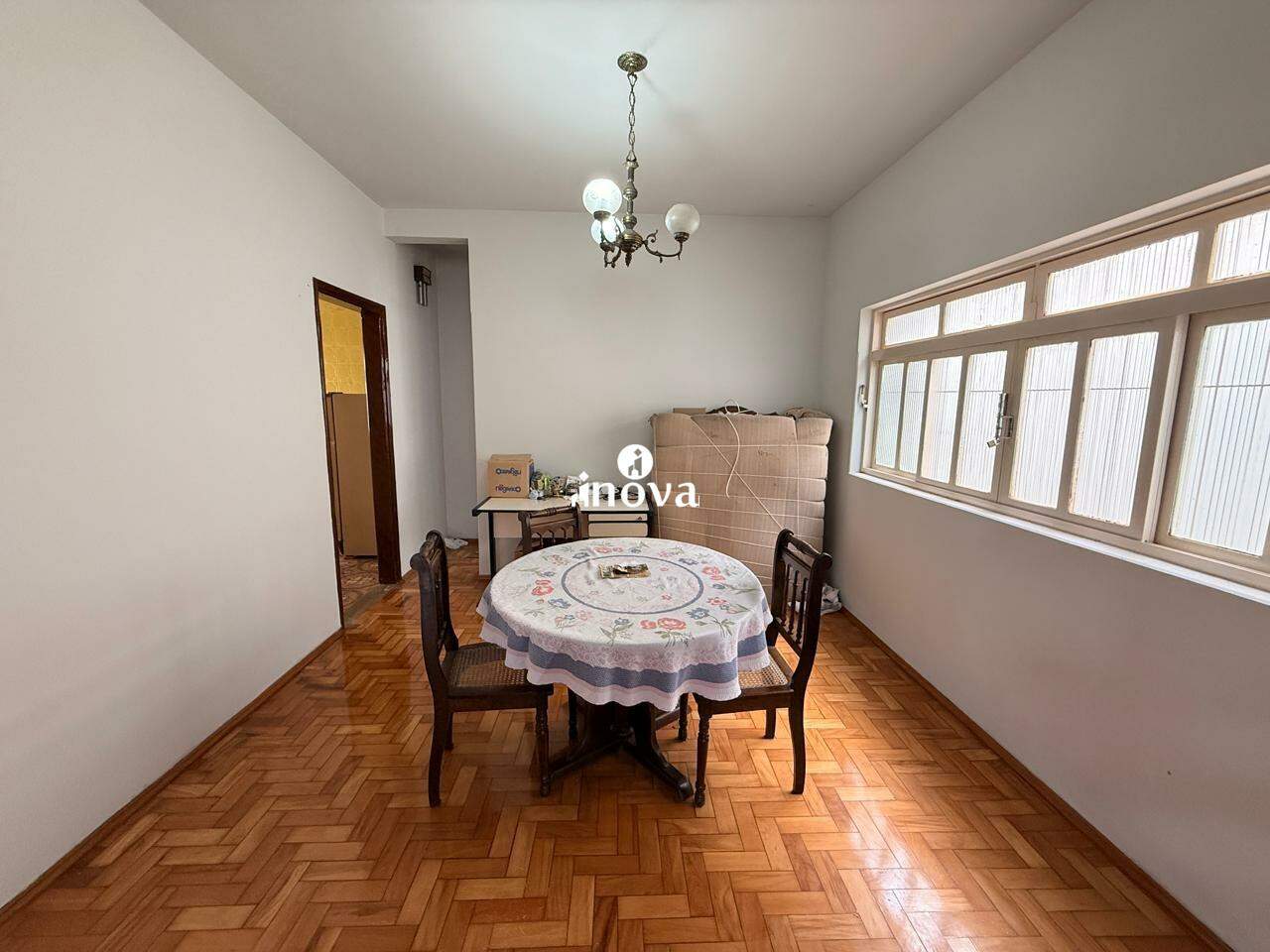 Casa à venda no Fabrício: 