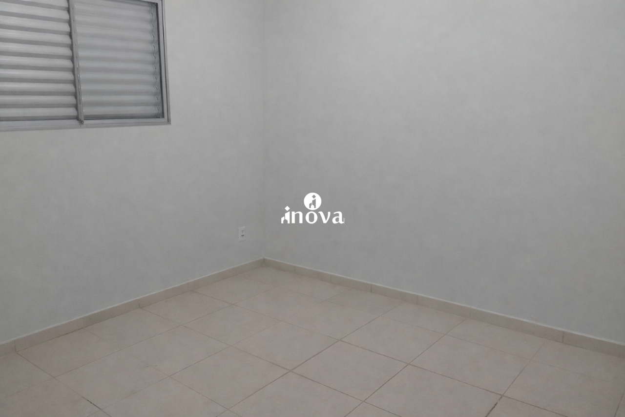 Apartamento à venda no Mercês: 