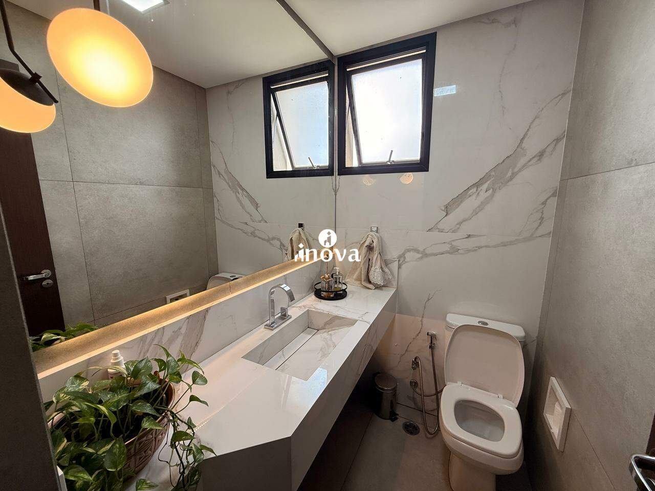 Apartamento à venda no Jardim do Lago: 