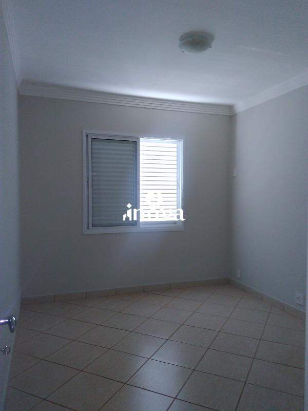 Apartamento à venda no Mercês: 