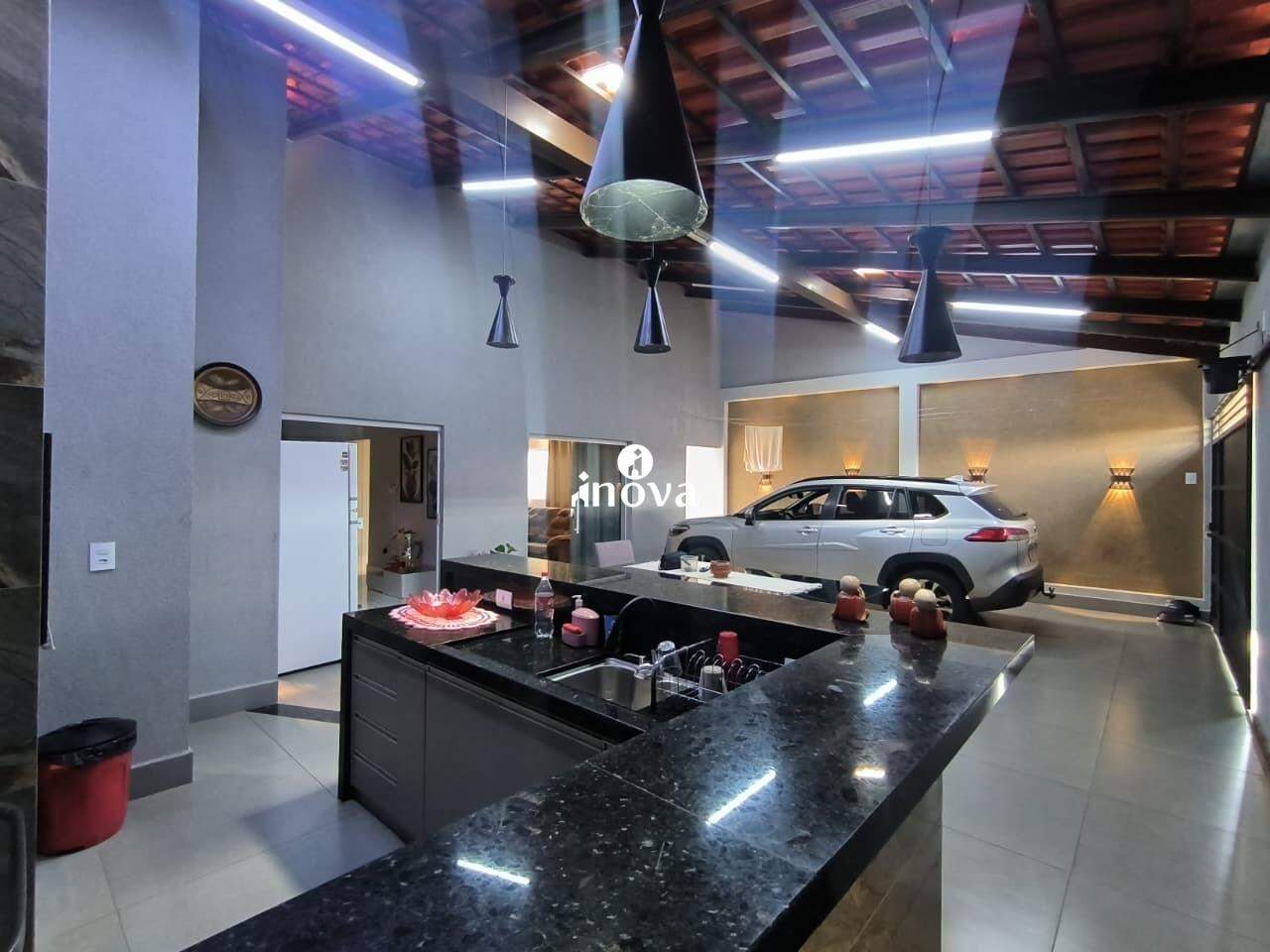 Casa à venda no Itália, Jardim: 
