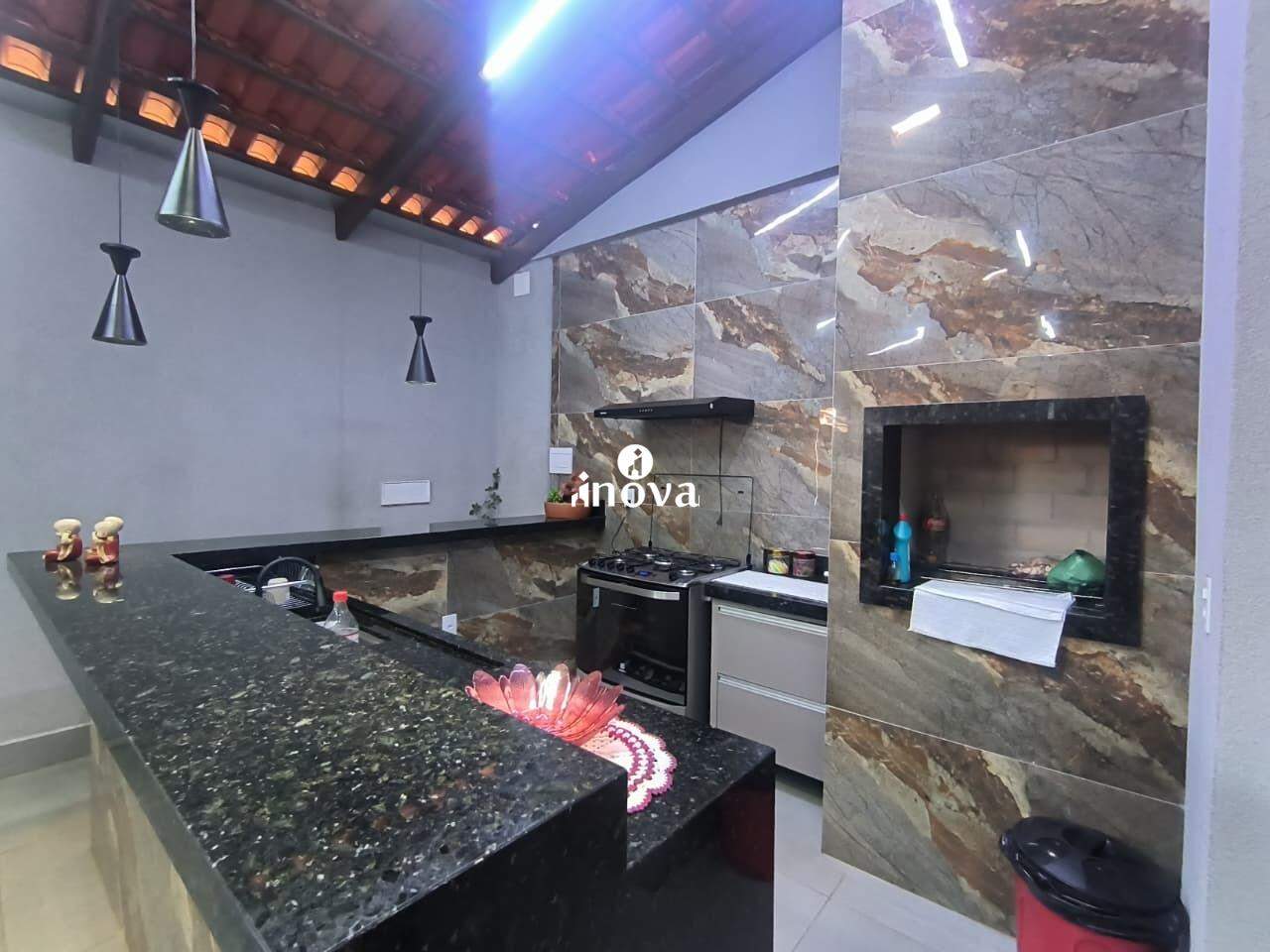 Casa à venda no Itália, Jardim: 