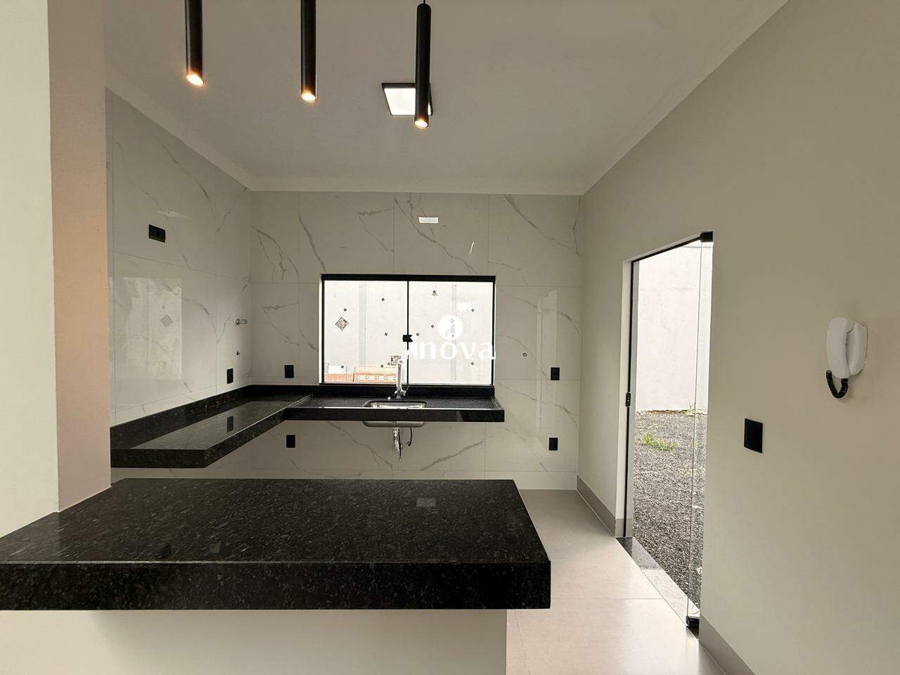 Casa à venda no Oneida Mendes II: 