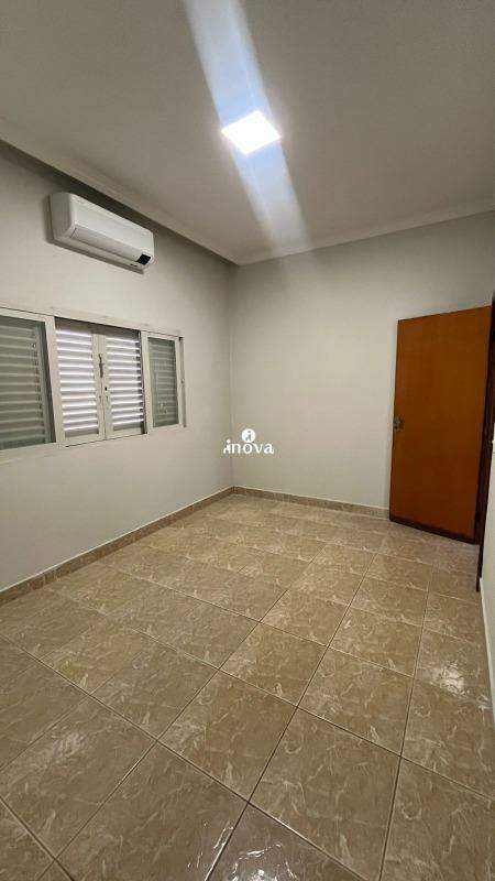 Casa à venda no Uberaba I - Conjunto: 