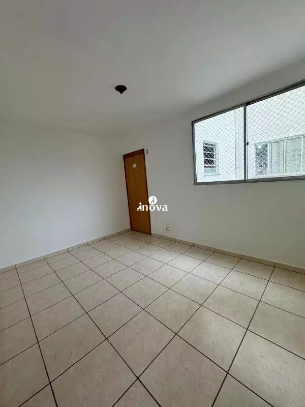 Apartamento à venda no Fabrício: 