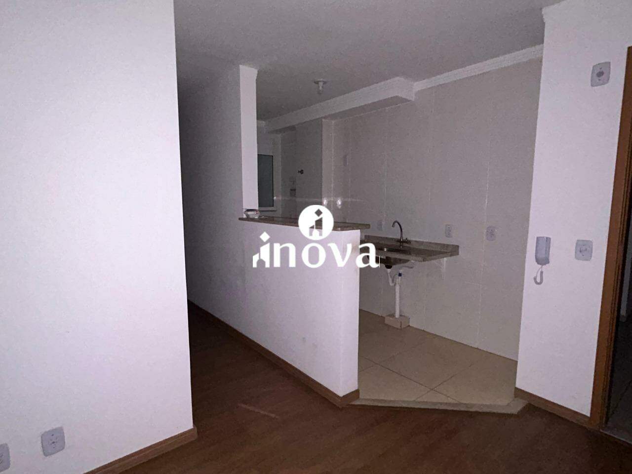 Apartamento à venda no Manoel Mendes: 