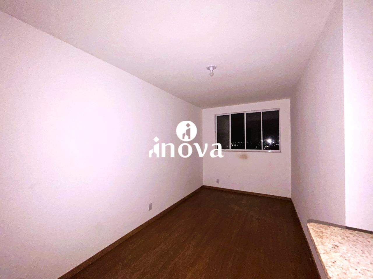 Apartamento à venda no Manoel Mendes: 
