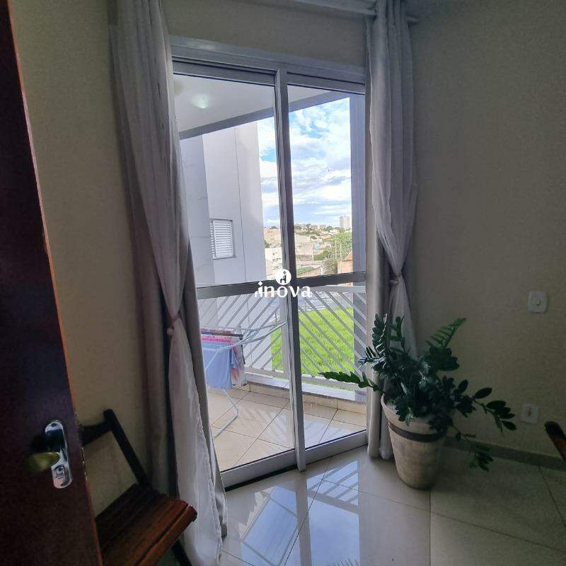 Apartamento à venda no Abadia: 