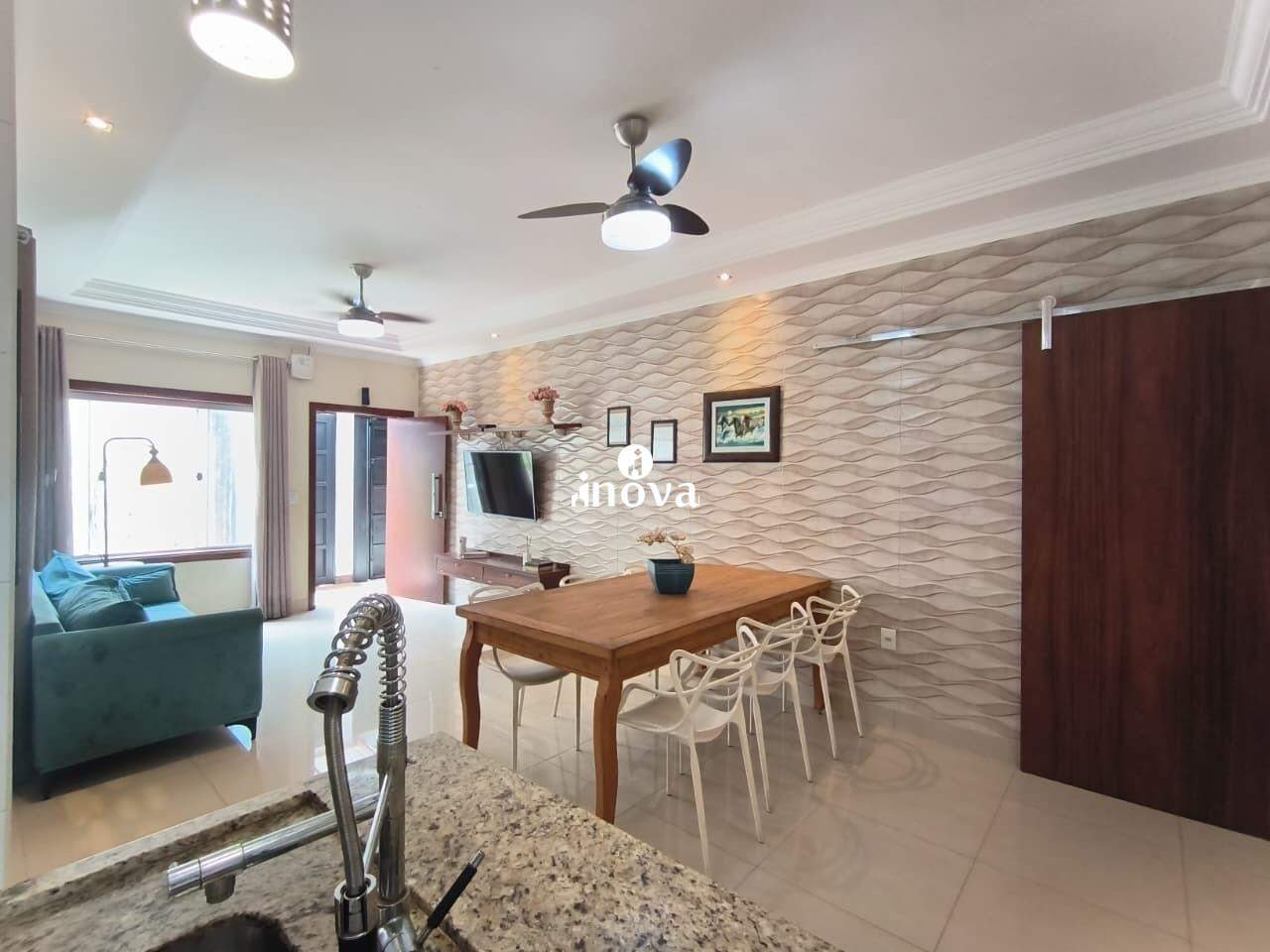 Casa à venda no Fabrício: 