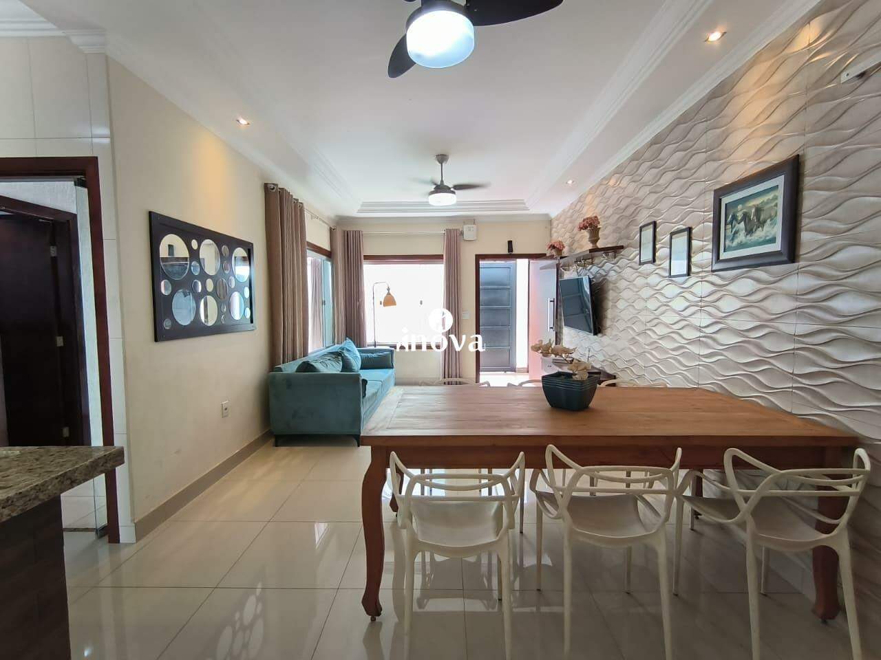 Casa à venda no Fabrício: 