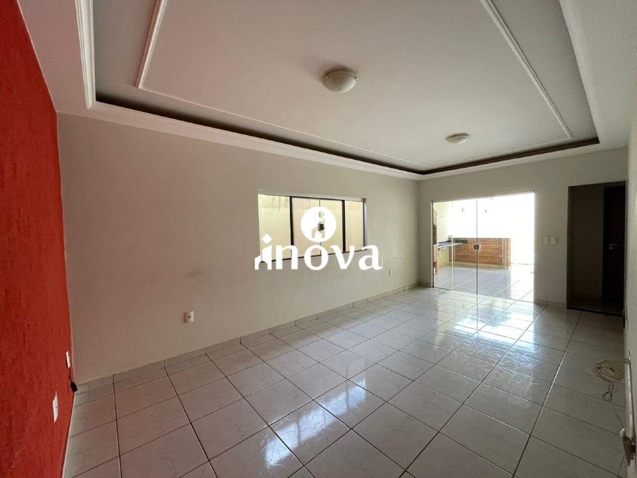 Casa à venda no Dom Eduardo - Jardim: 