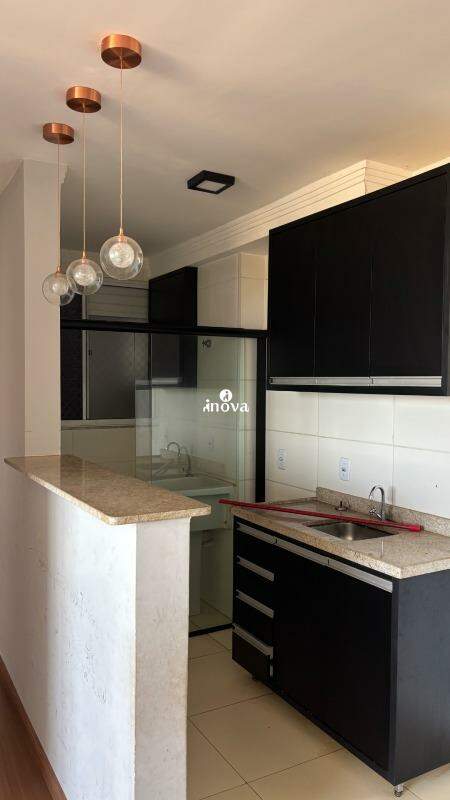 Apartamento à venda no Manoel Mendes: 
