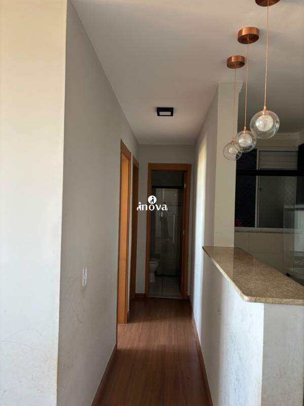 Apartamento à venda no Manoel Mendes: 
