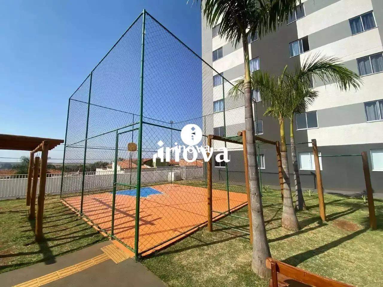 Apartamento à venda no Manoel Mendes: 