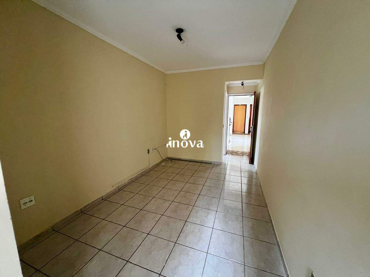 Apartamento à venda no Mercês: 