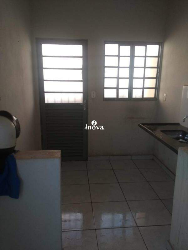 Casa à venda no Parque das Aroeiras: 