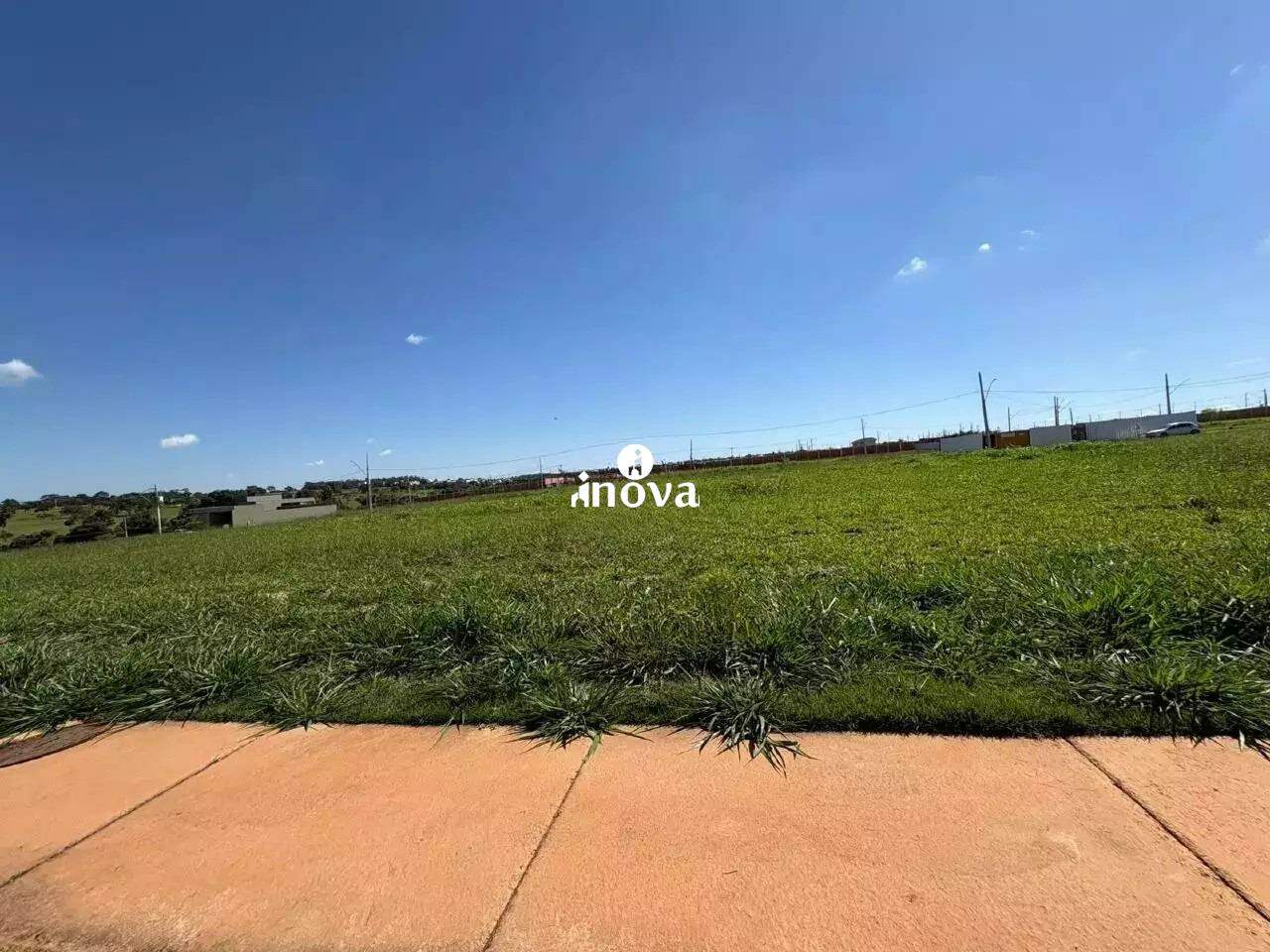 Terreno em Condomínio à venda no Brahman I, Condomínio: 