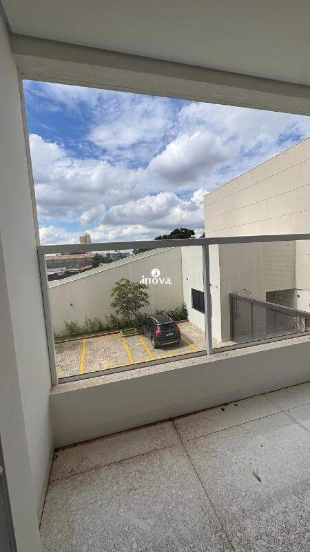 Sala ou Loja à venda no Santa Maria: 