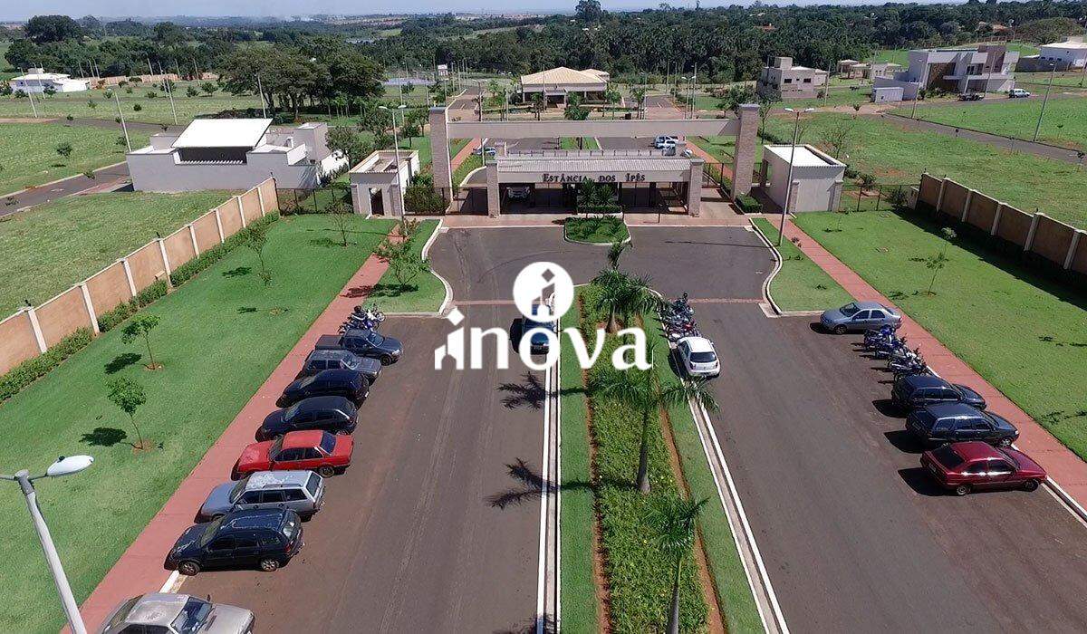 Terreno em Condomínio à venda no Estância dos Ipês: 