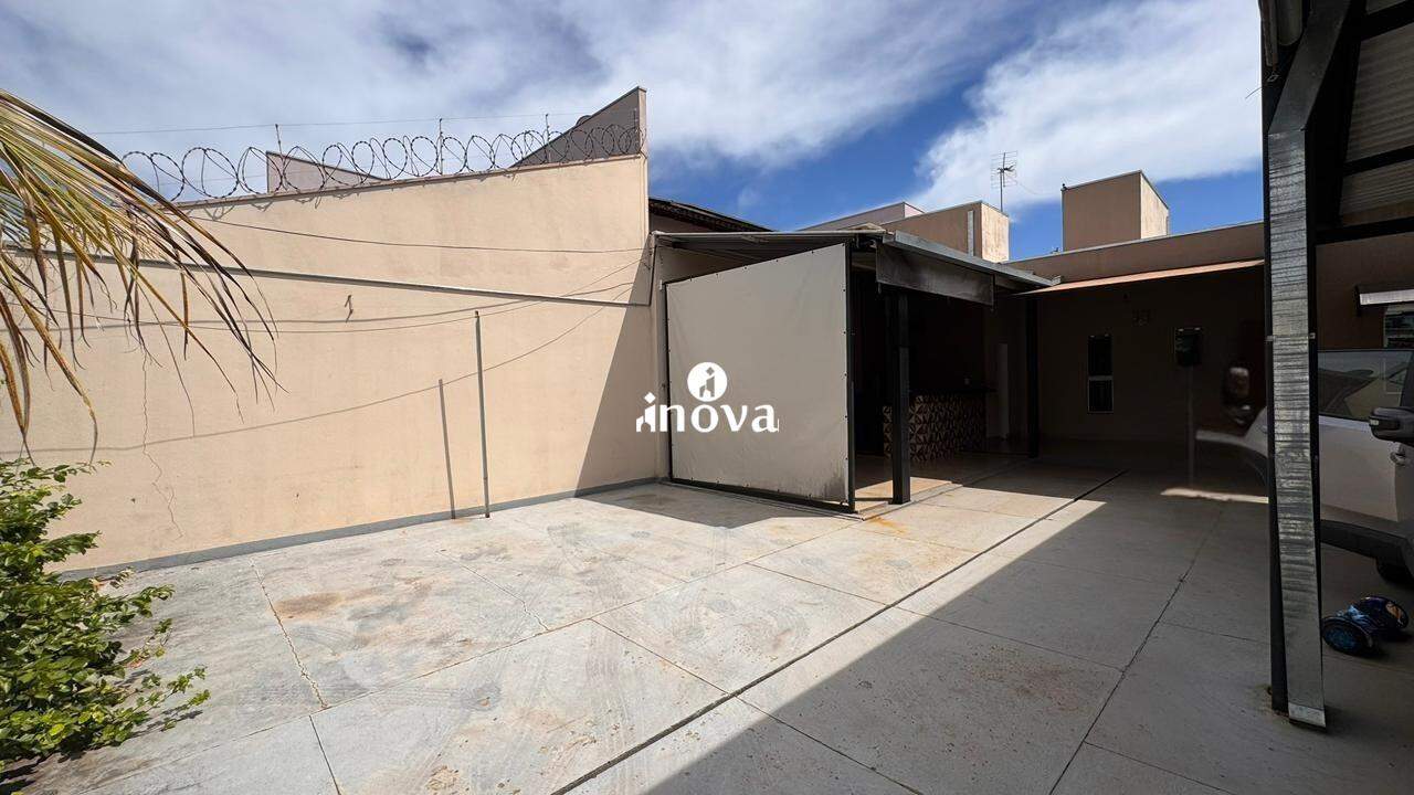 Casa à venda no Nenê Gomes, Jardim: 