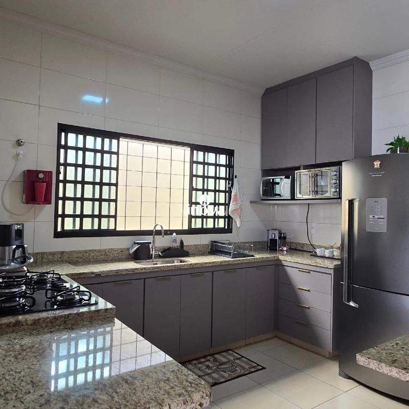 Casa à venda no Oneida Mendes: 