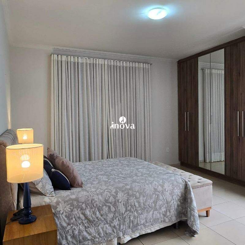 Casa à venda no Oneida Mendes: 