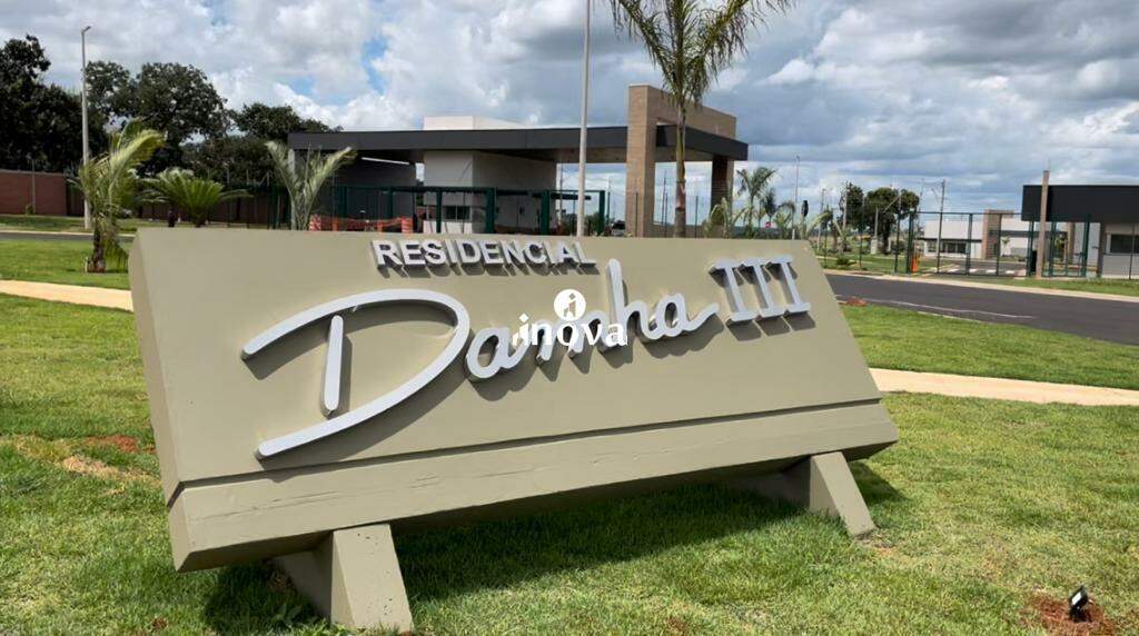 Terreno em Condomínio à venda no Damha III - Res. Uberaba: 