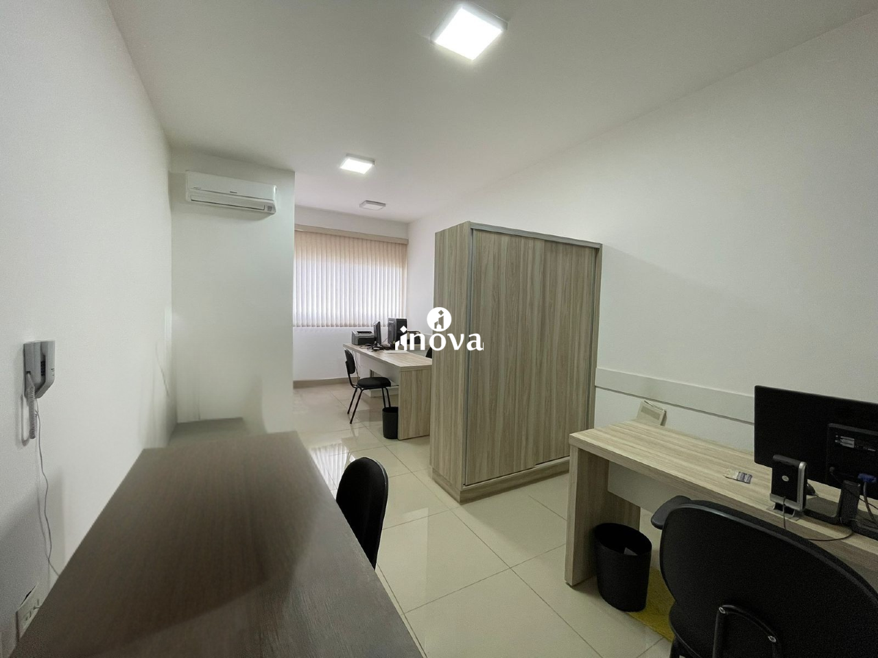 Sala ou Loja à venda no Santa Maria: 