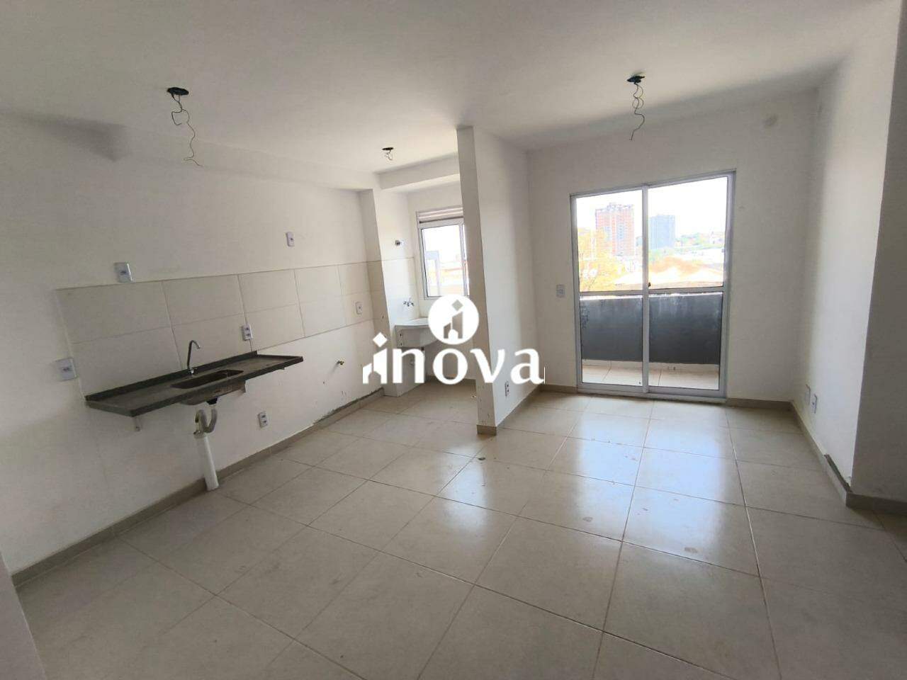 Apartamento à venda no Jardim do Lago: 