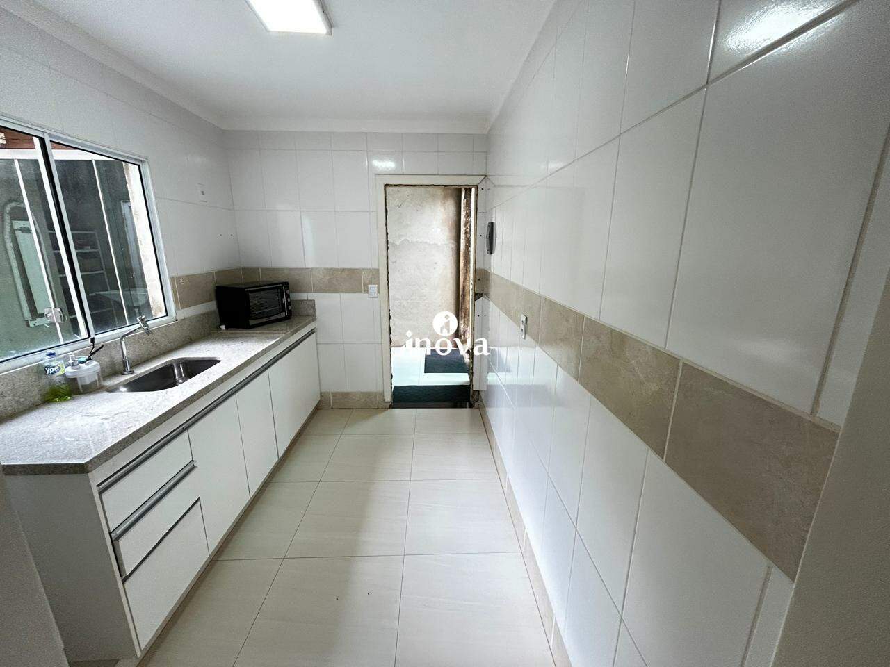 Casa Condomínio à venda no Portal Beija Flor: 