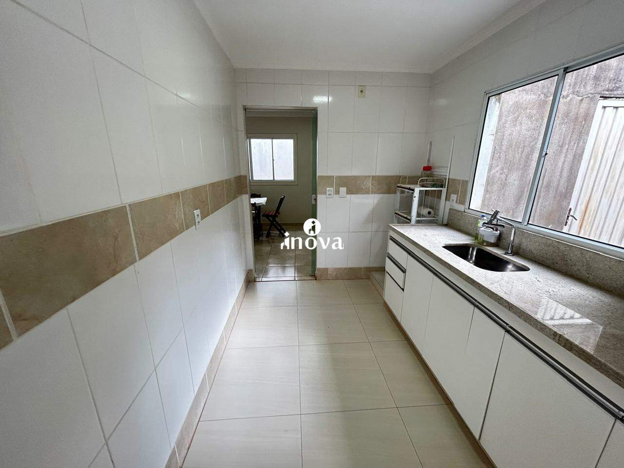 Casa Condomínio à venda no Portal Beija Flor: 