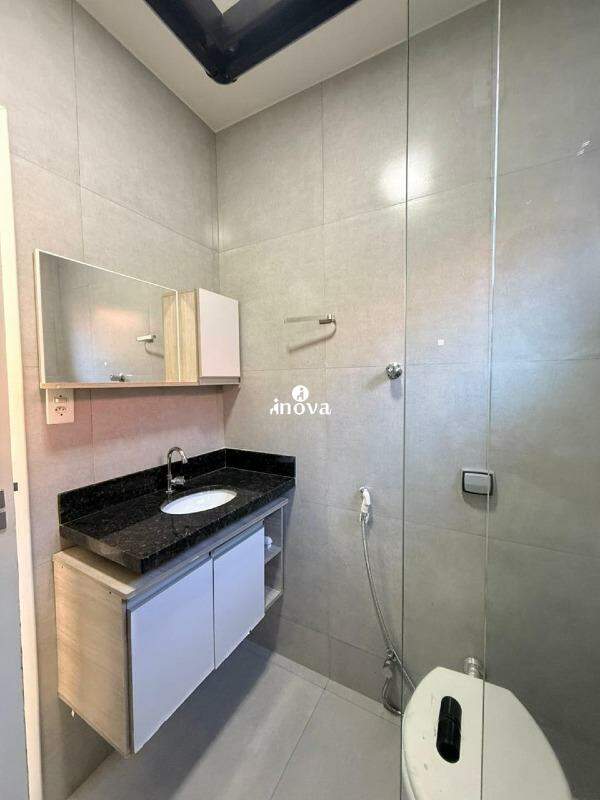 Casa à venda no Fabrício: 