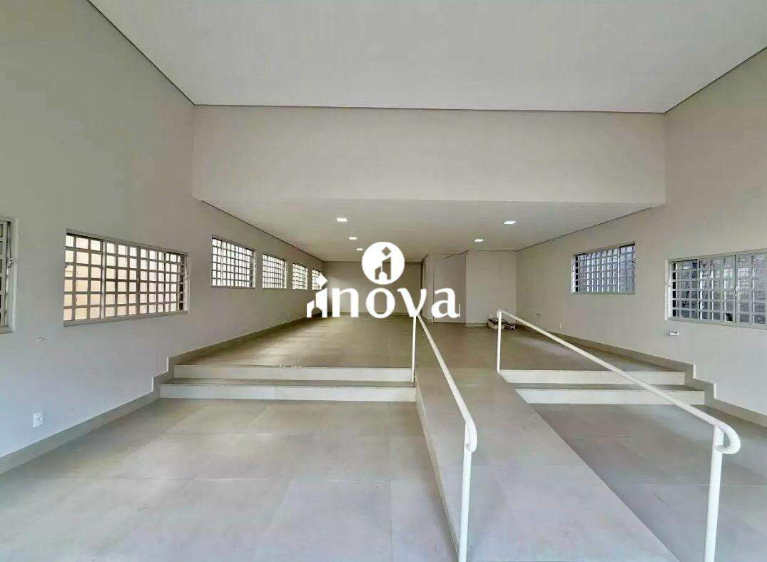 Sala ou Loja para aluguel no Santa Maria: 