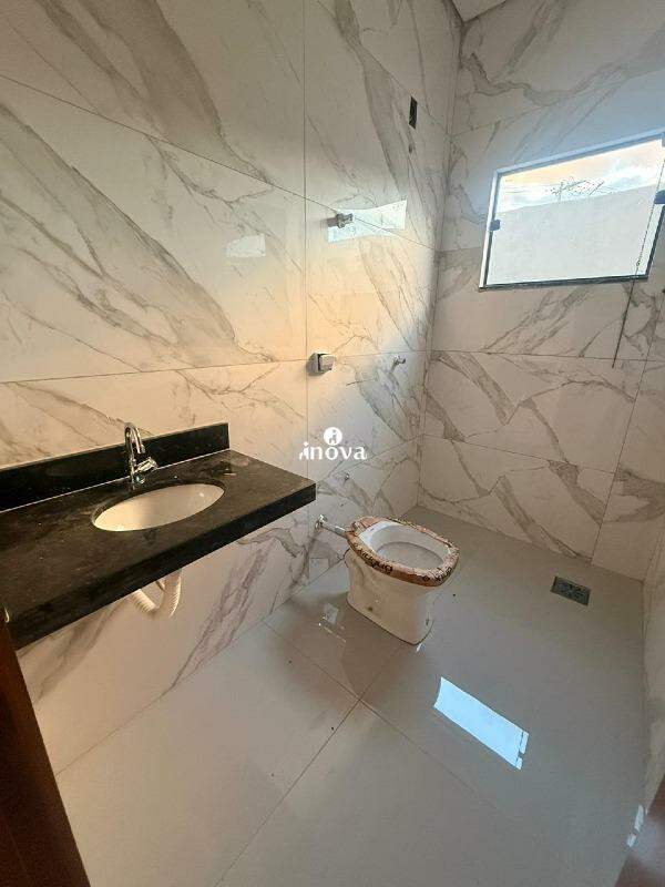 Casa à venda no Oneida Mendes II: 