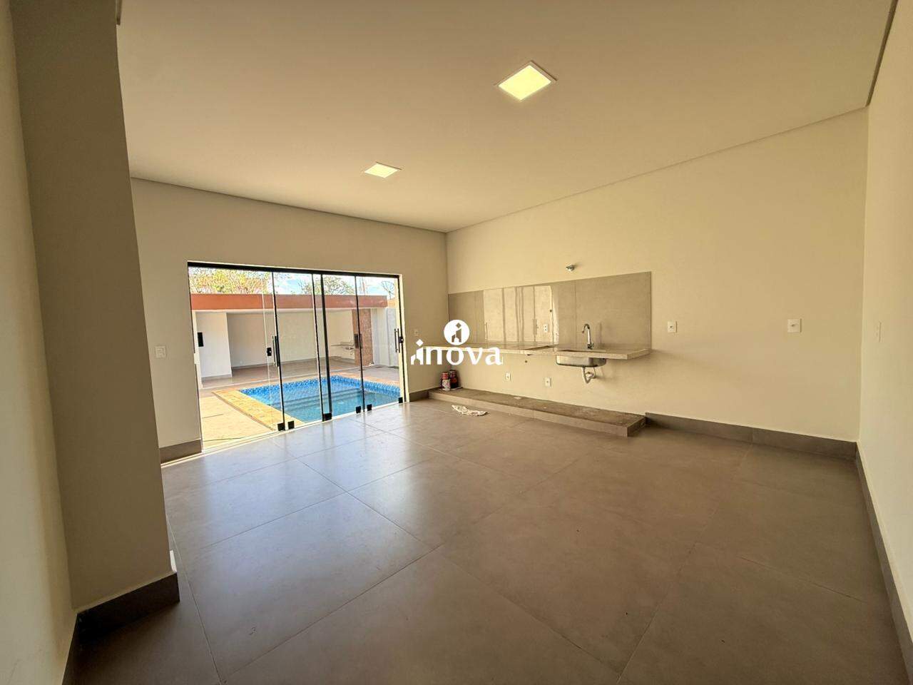 Casa à venda no Fabrício: 