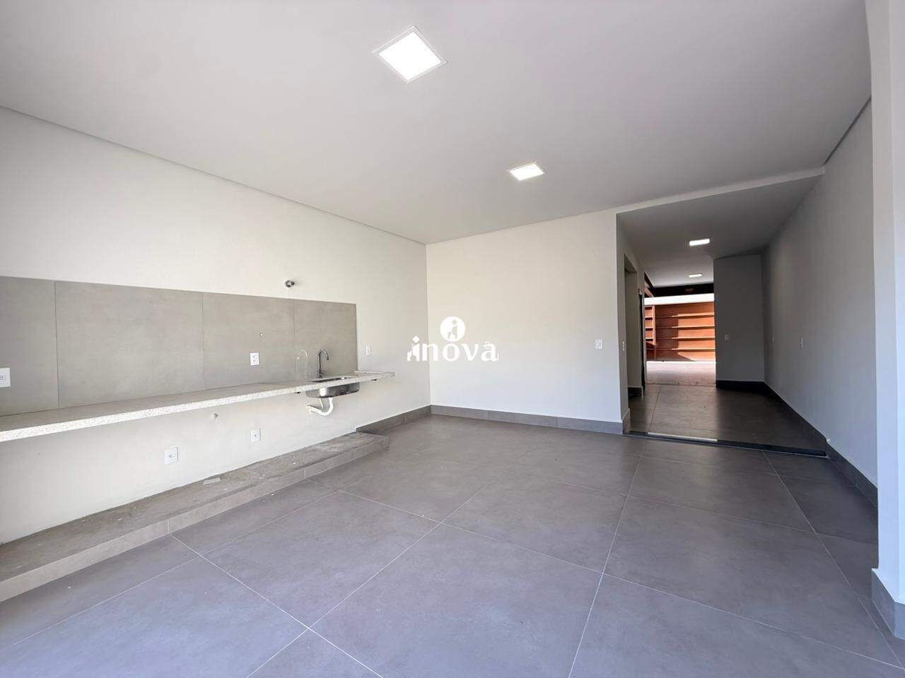 Casa à venda no Fabrício: 