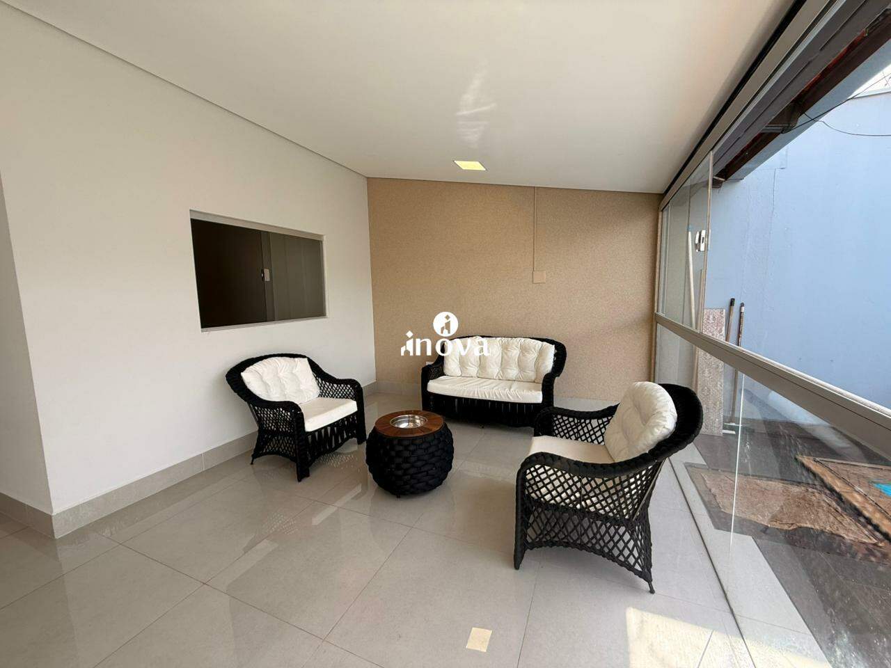Casa à venda no Espanha, Residencial Jardim: 