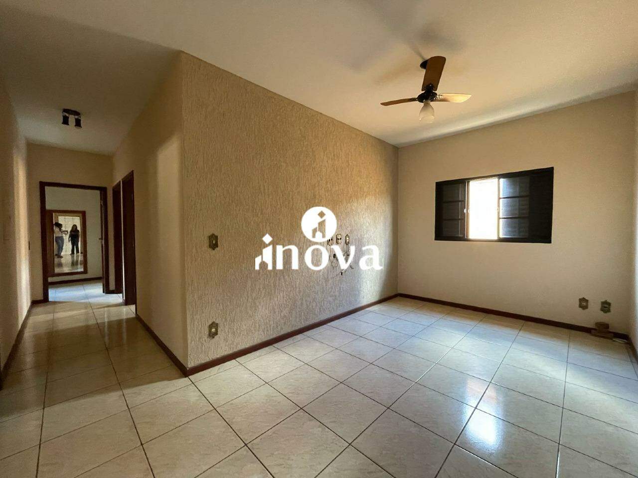 Casa à venda no Fabrício: 
