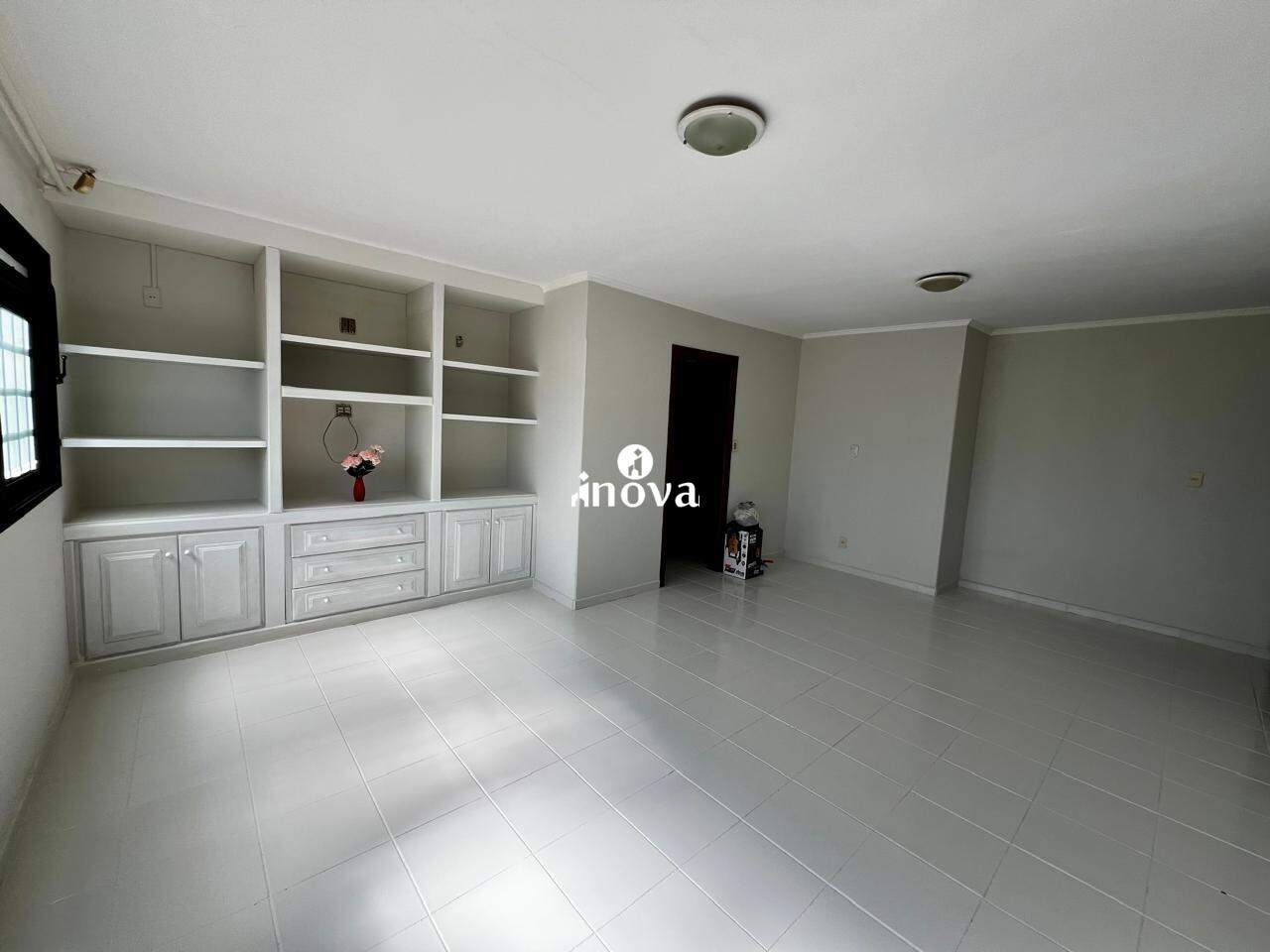 Casa à venda no Abadia: 
